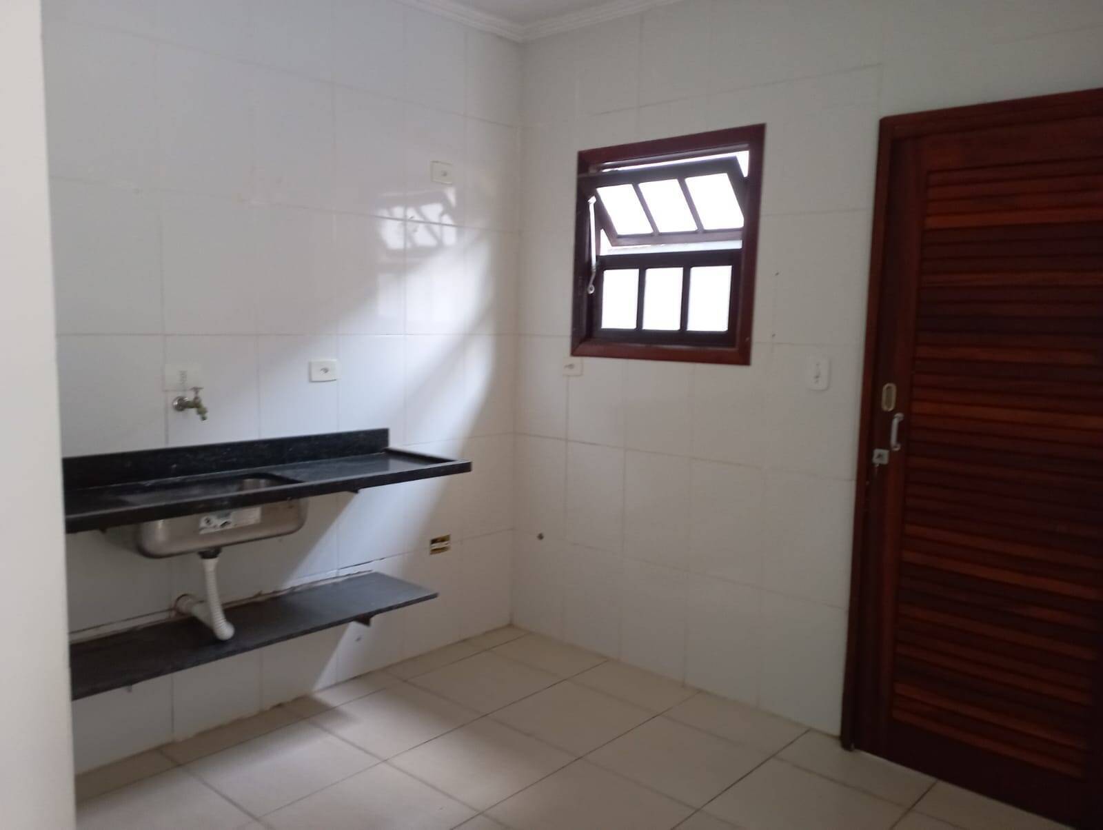 Casa à venda com 2 quartos - Foto 4