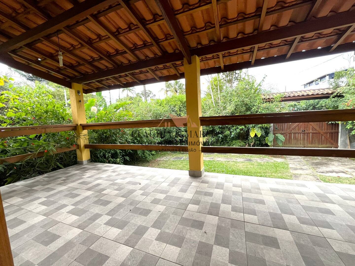 Casa à venda com 2 quartos, 150m² - Foto 10