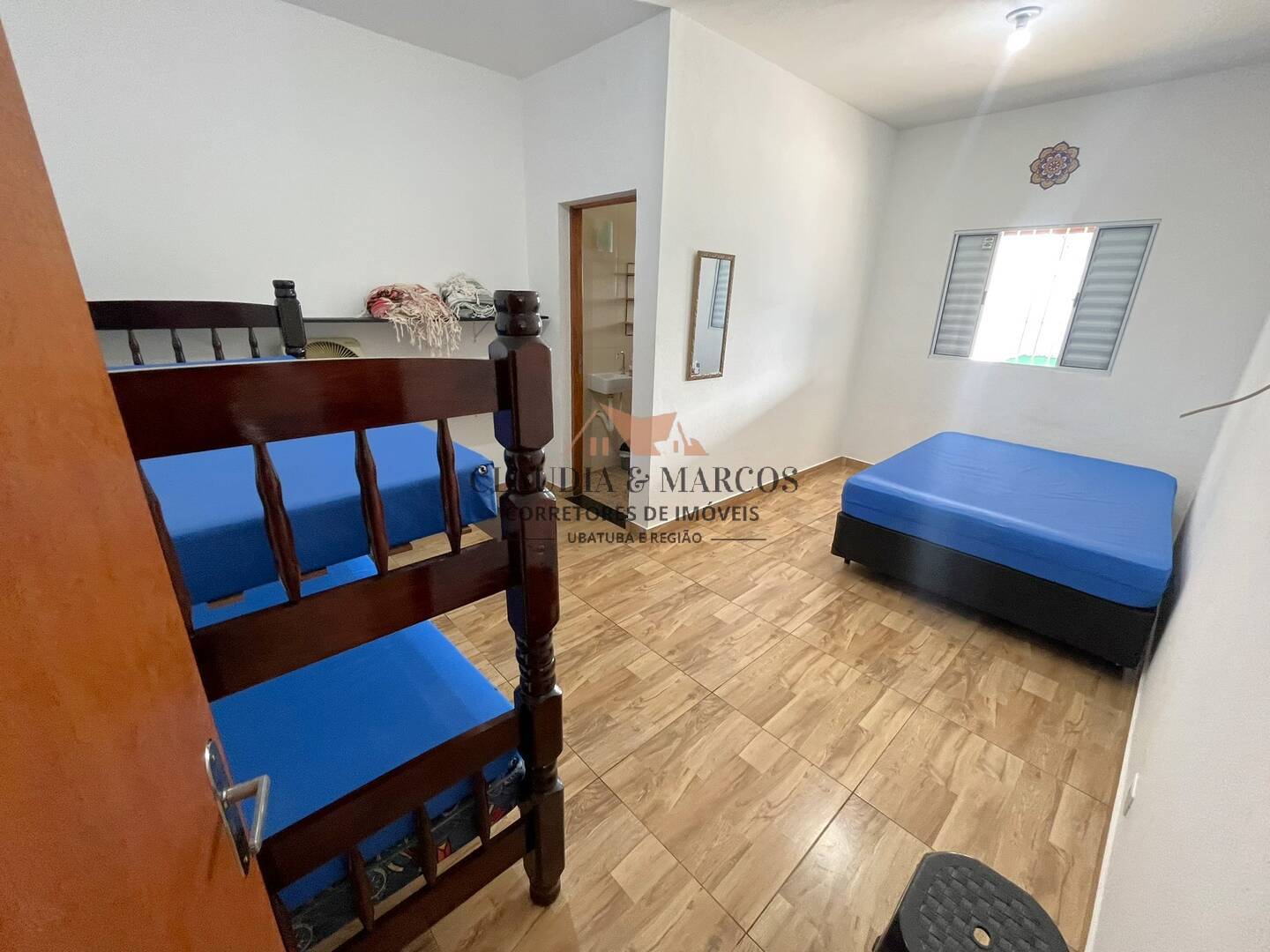 Casa à venda com 2 quartos, 88m² - Foto 7