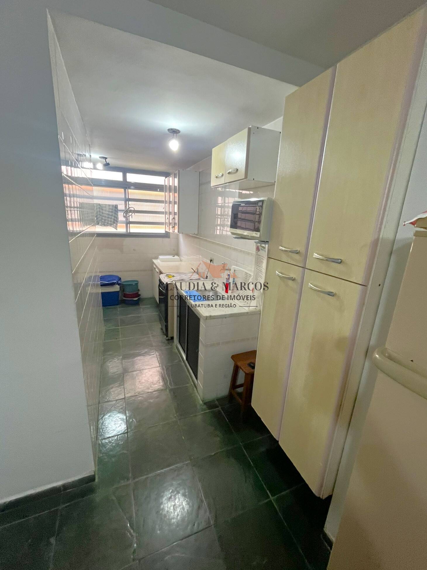 Apartamento à venda com 2 quartos, 56m² - Foto 4