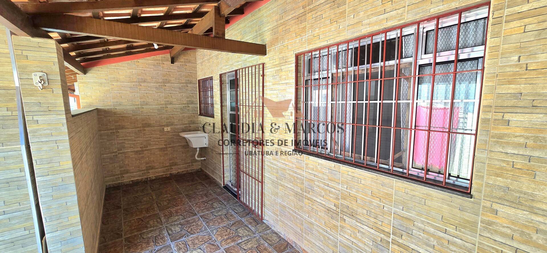 Casa à venda com 5 quartos, 242m² - Foto 21