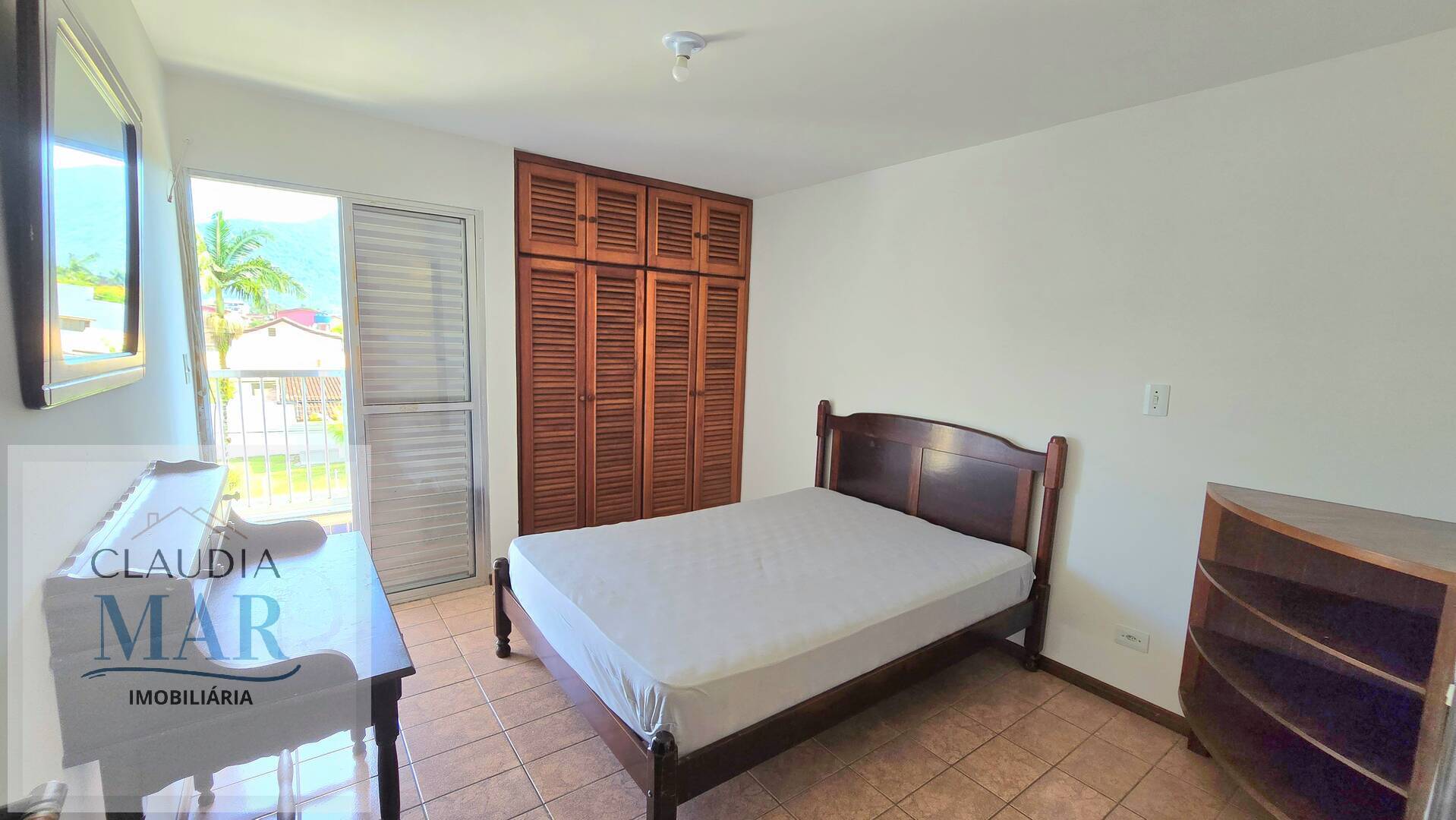 Apartamento à venda com 3 quartos, 195m² - Foto 8