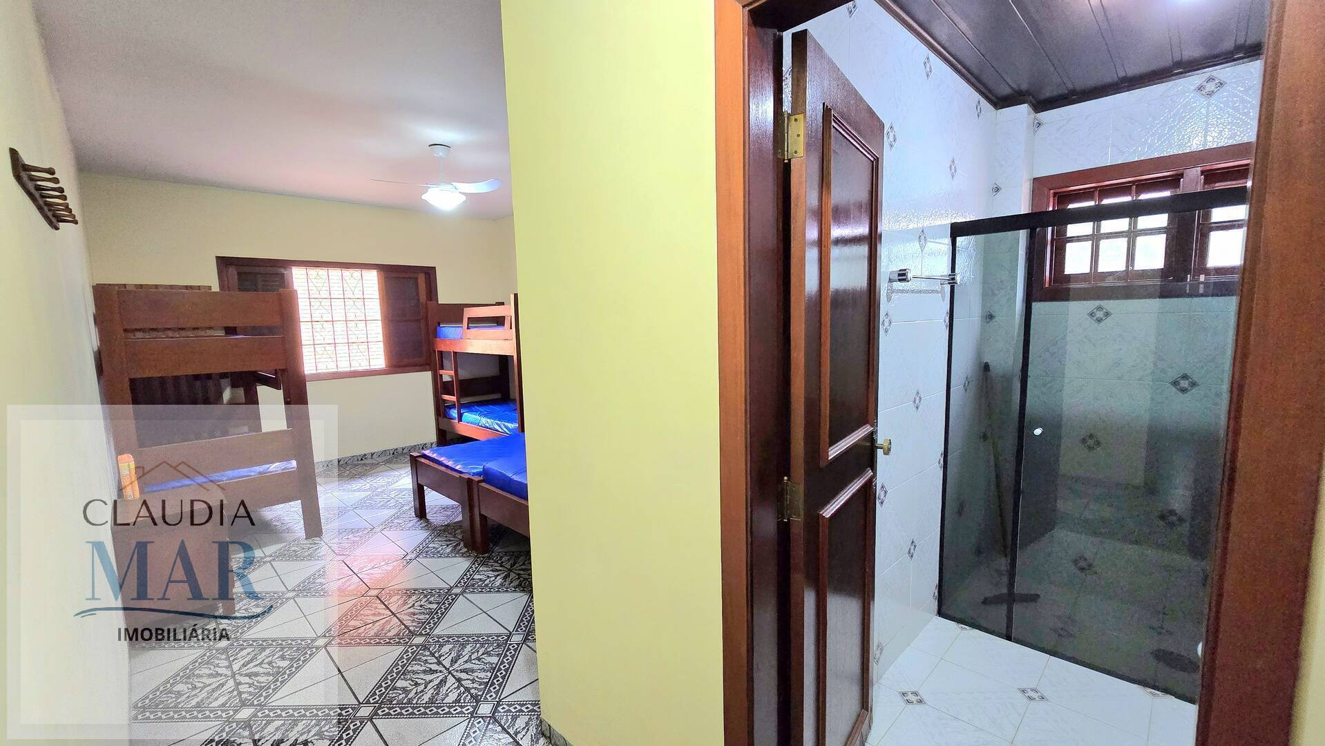 Casa à venda com 4 quartos, 309m² - Foto 13