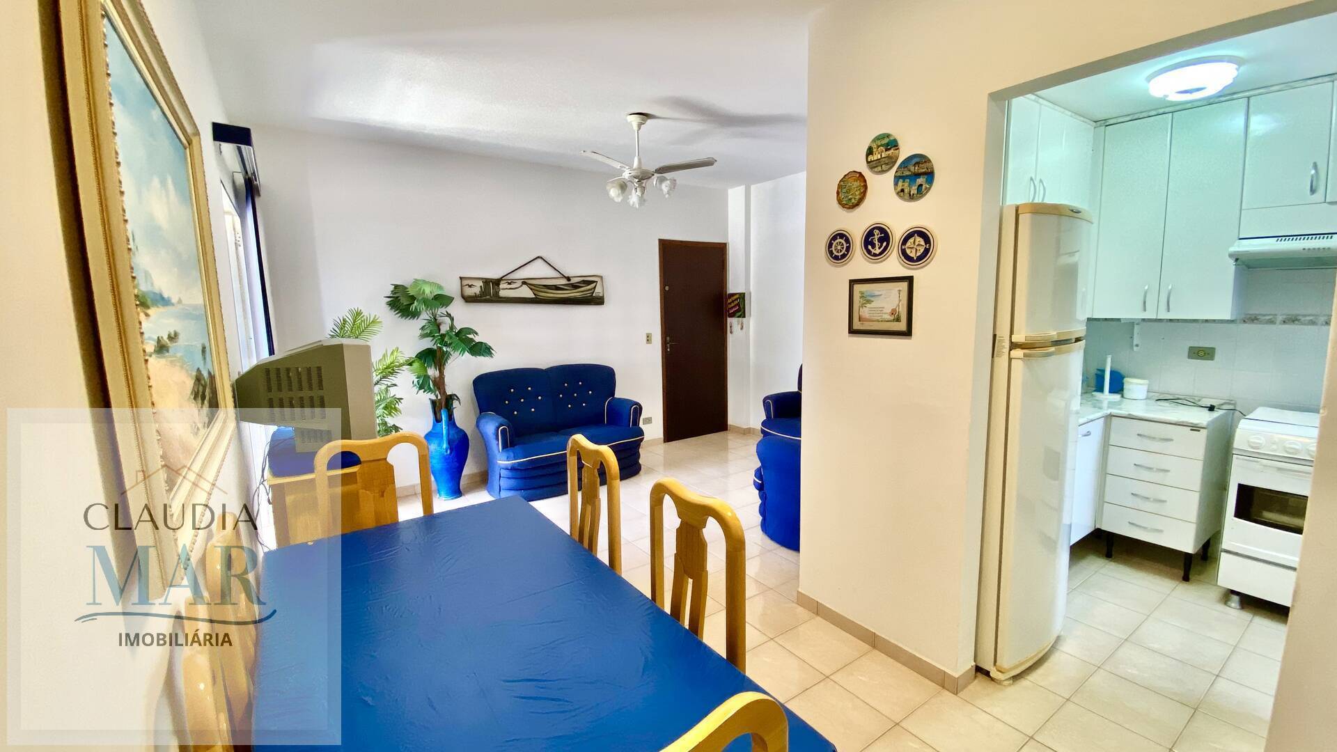 Apartamento à venda com 2 quartos, 62m² - Foto 4